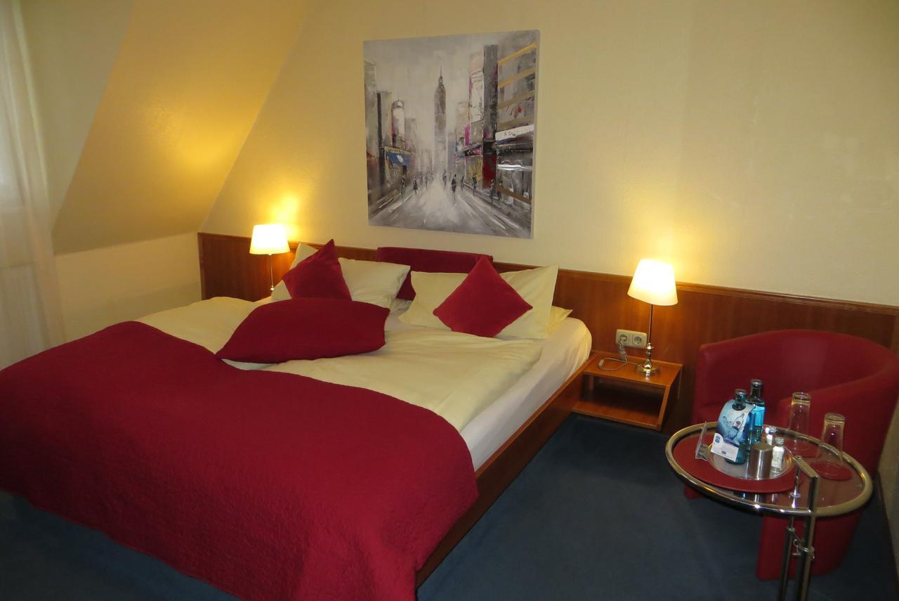Burghotel Muenzenberg Εξωτερικό φωτογραφία