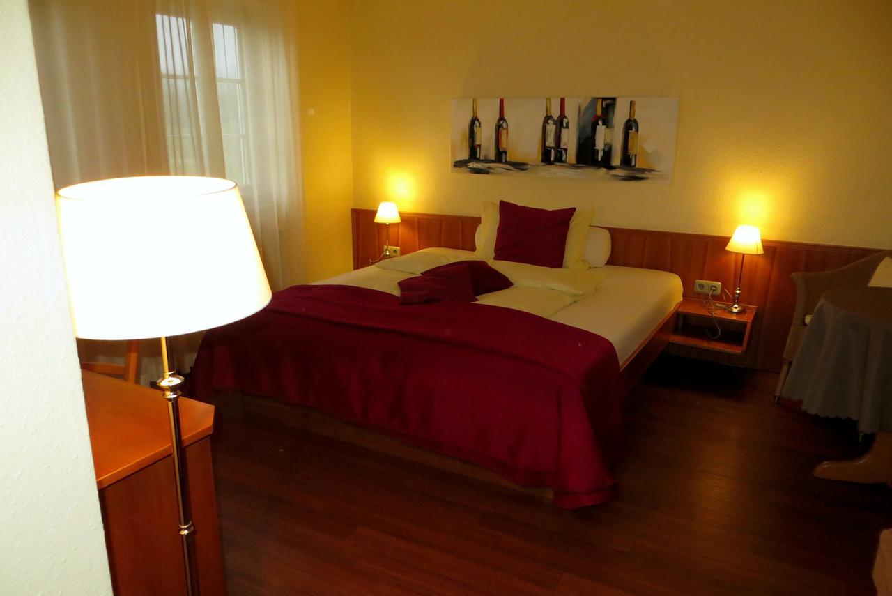 Burghotel Muenzenberg Εξωτερικό φωτογραφία