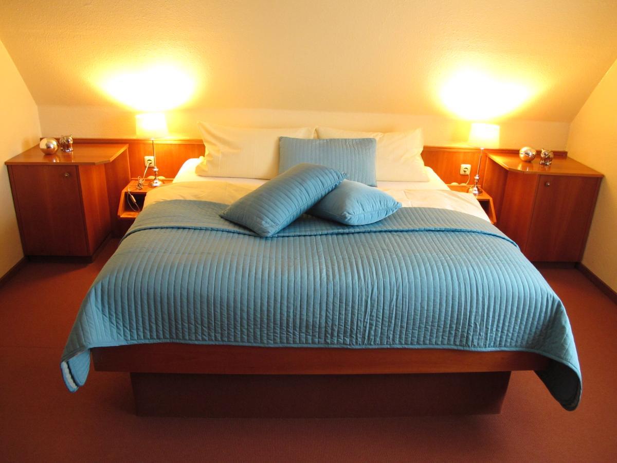 Burghotel Muenzenberg Εξωτερικό φωτογραφία