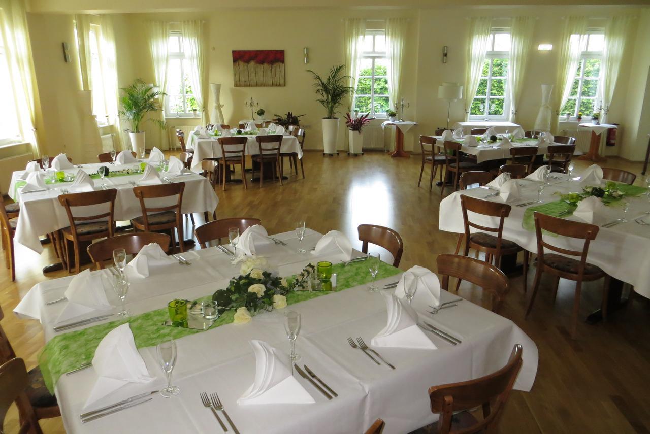 Burghotel Muenzenberg Εξωτερικό φωτογραφία
