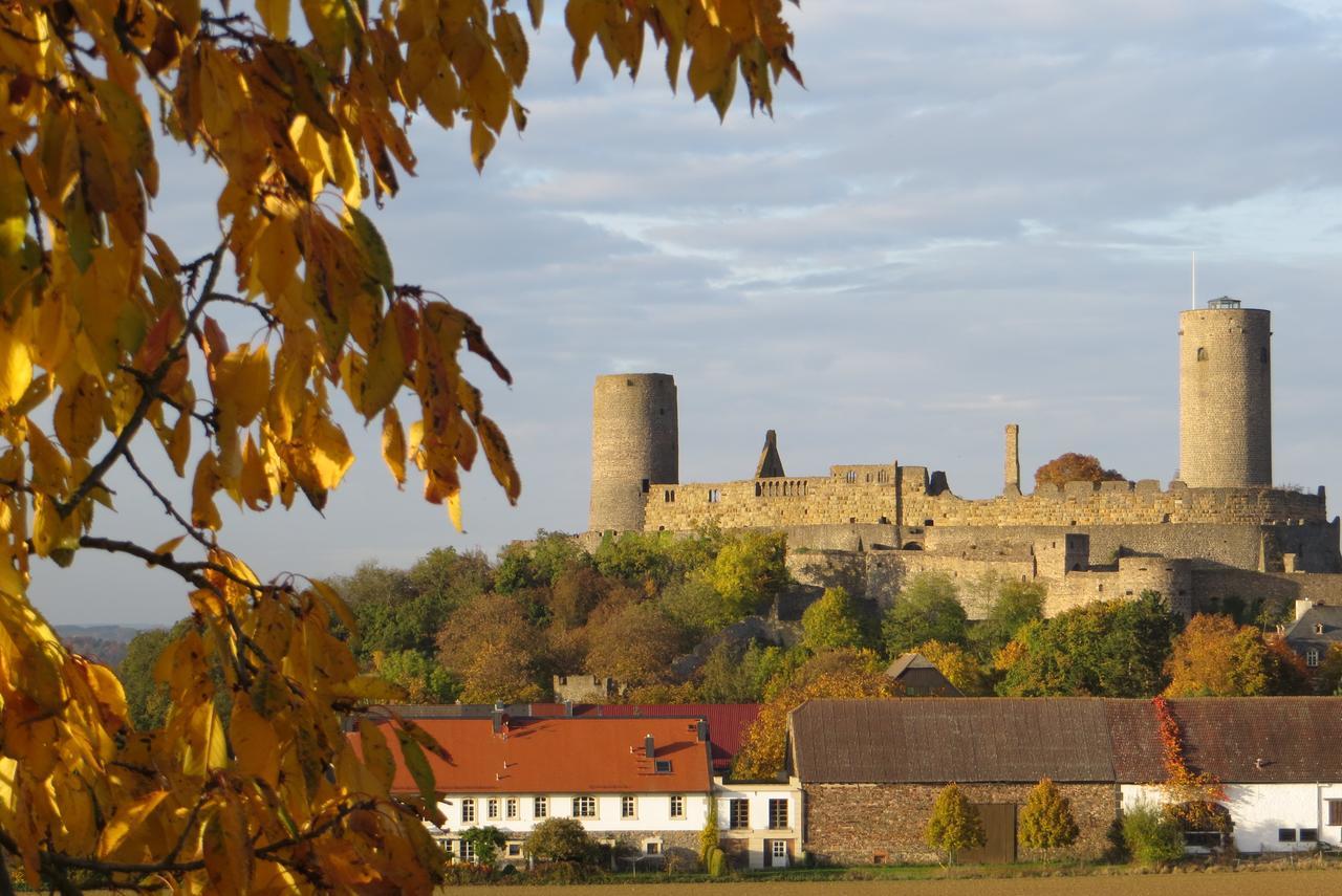 Burghotel Muenzenberg Εξωτερικό φωτογραφία