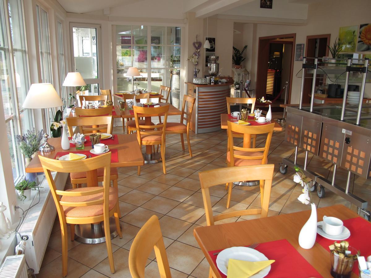 Burghotel Muenzenberg Εξωτερικό φωτογραφία